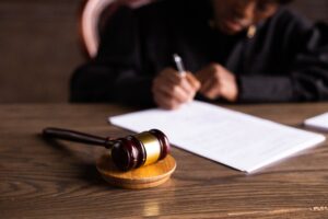 Wrongful death or manslaughter case in court